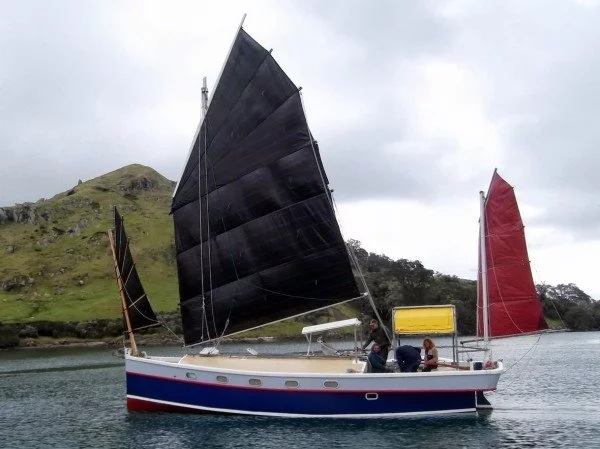 Three-masted Shoestring